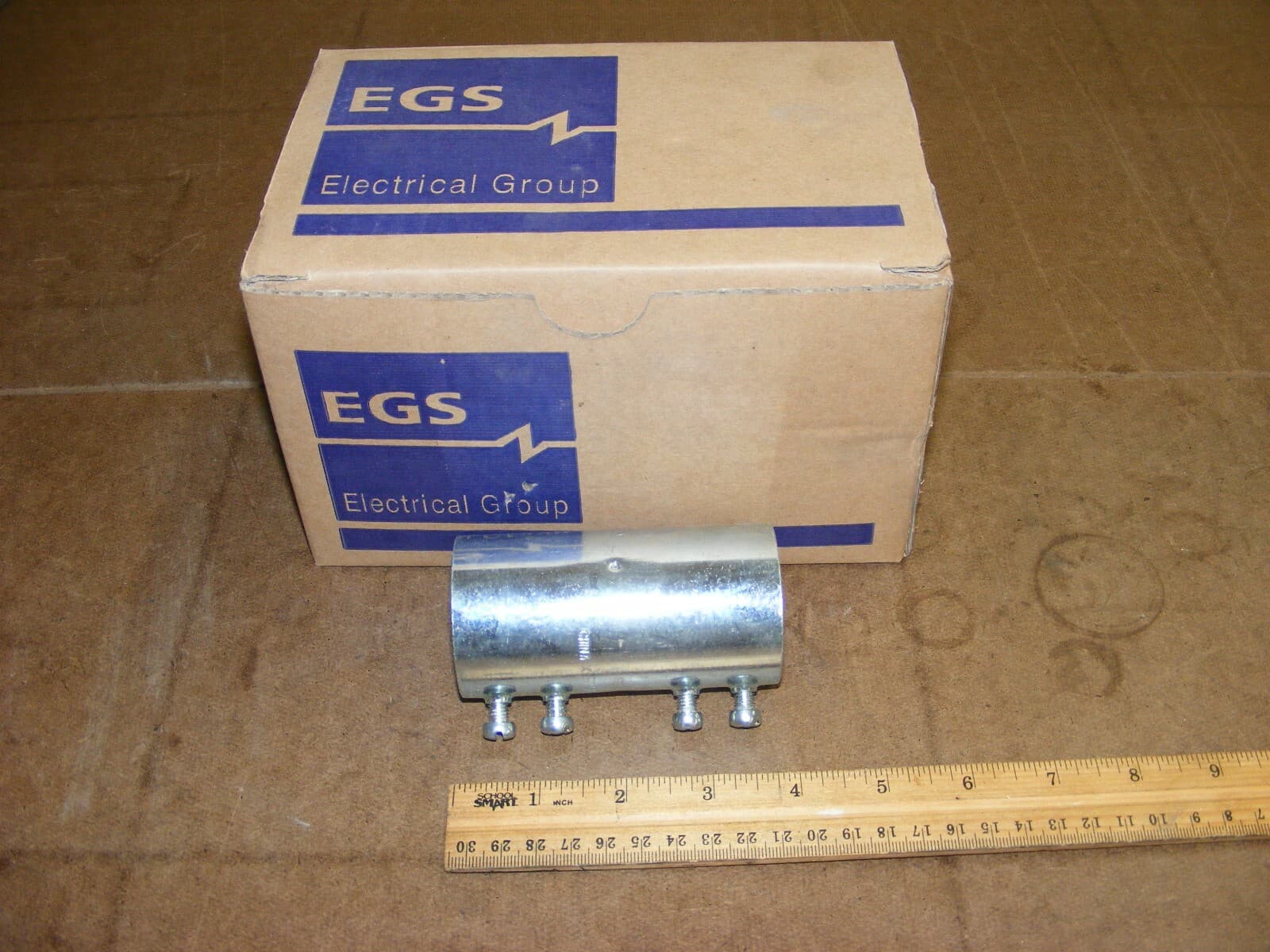 Box of 10 EGS EMT 5150S 1 1/2" Coupling UNUSED (zz4)