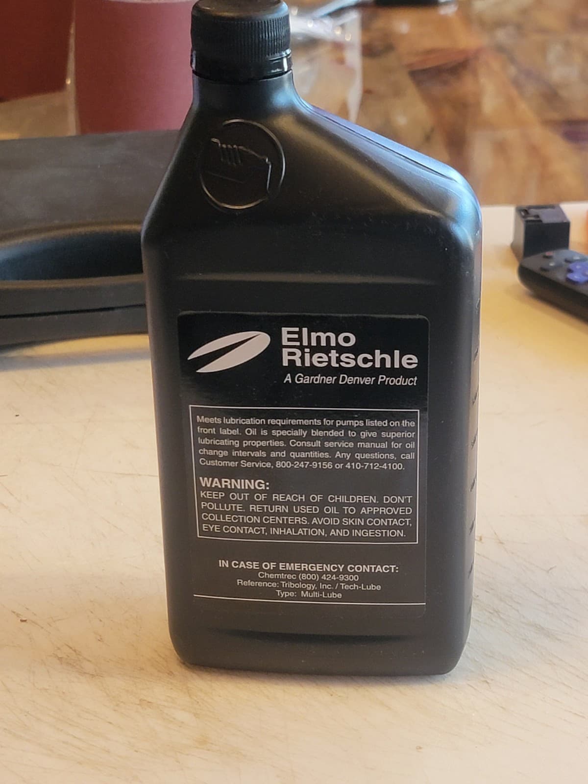 Elmo Rietschle 75175001 Vacuum Pump Oil,Mineral,1 Qt,100 Grade 2