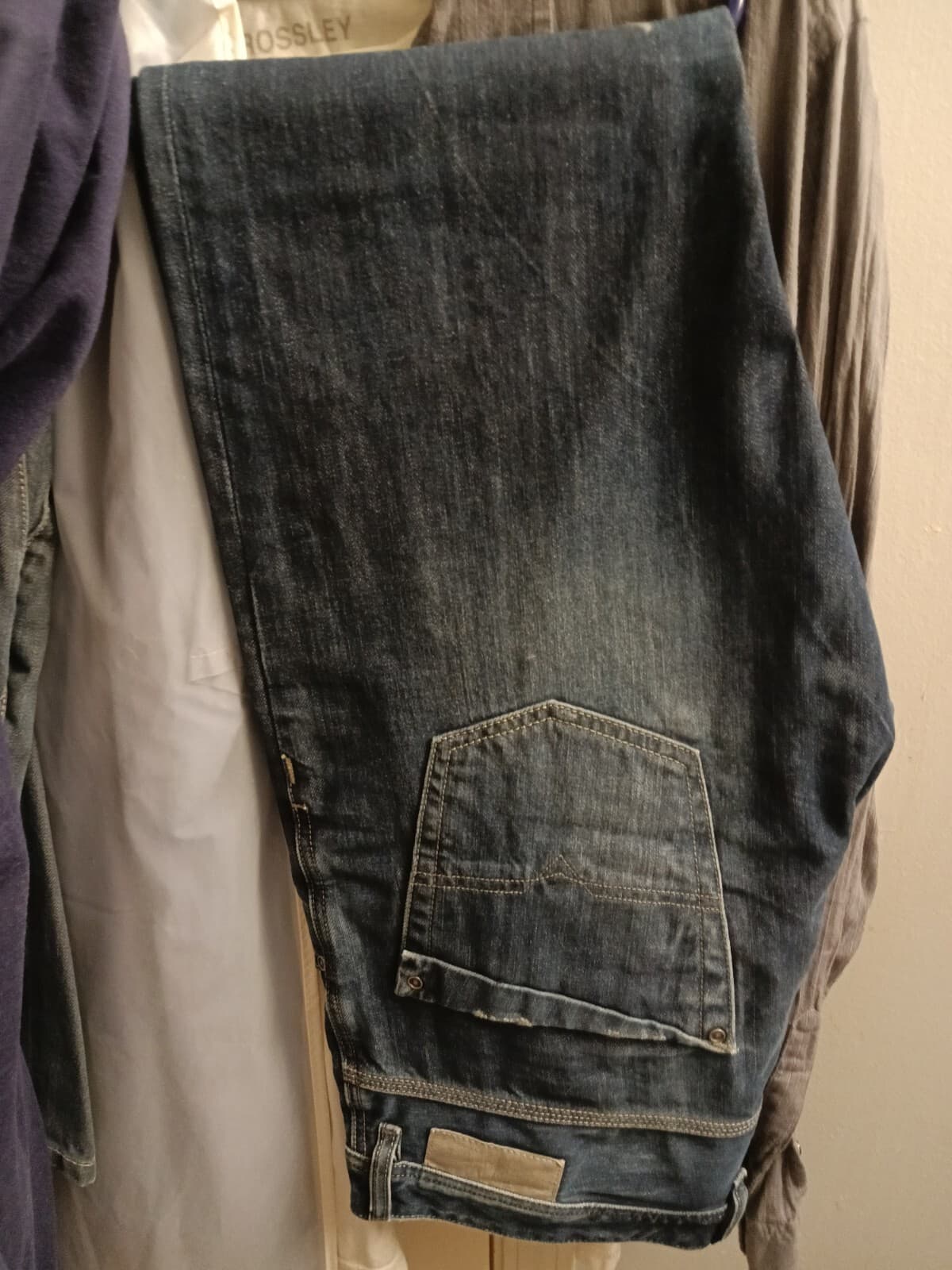 Channing Tatum The Vow Screen Worn Used Shirt, Hoodie W/ Jeans COA Premier Props 4