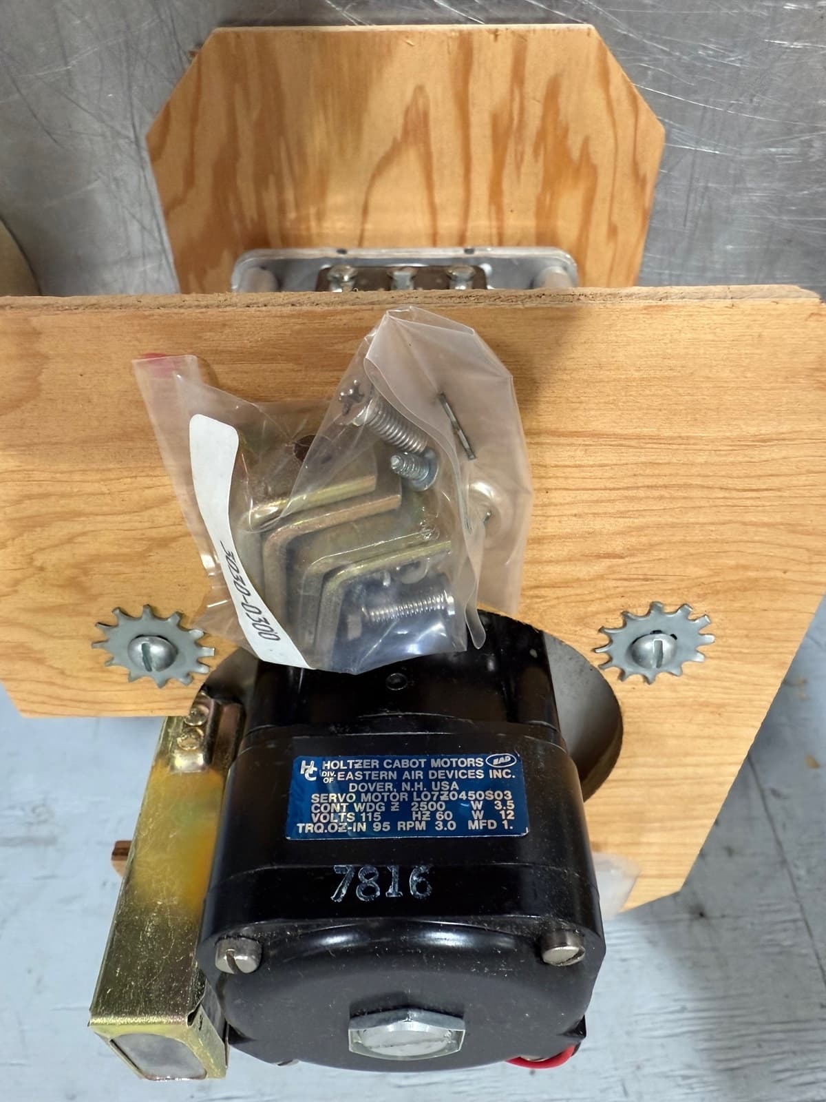 C198799 General Radio GenRad W5HBB VARIAC Servo Variable Autotransformer 240V 2A 3