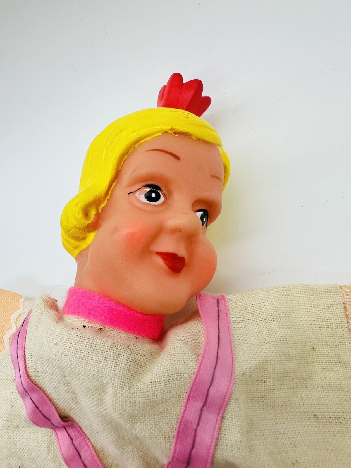 Vintage Mr Mister Rogers Neighborhood Toy Hand Glove Puppets Queen 1970s 4
