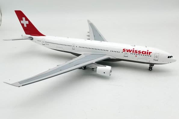 JFox JF-A330-2-001 Swissair Airbus A330-200 HB-IQA Diecast 1/200 Model Airplane 6