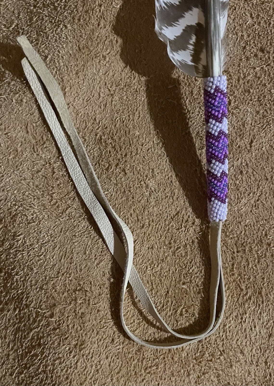 Native American Lakota Sioux Beaded Feather. 3