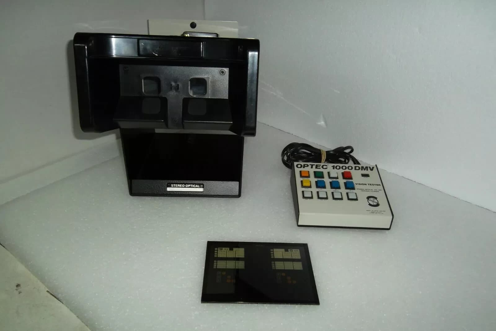 Stereo Optical OPTEC 1000 DMV Vision Tester / Screener w/Slide OEM FULLY TESTED