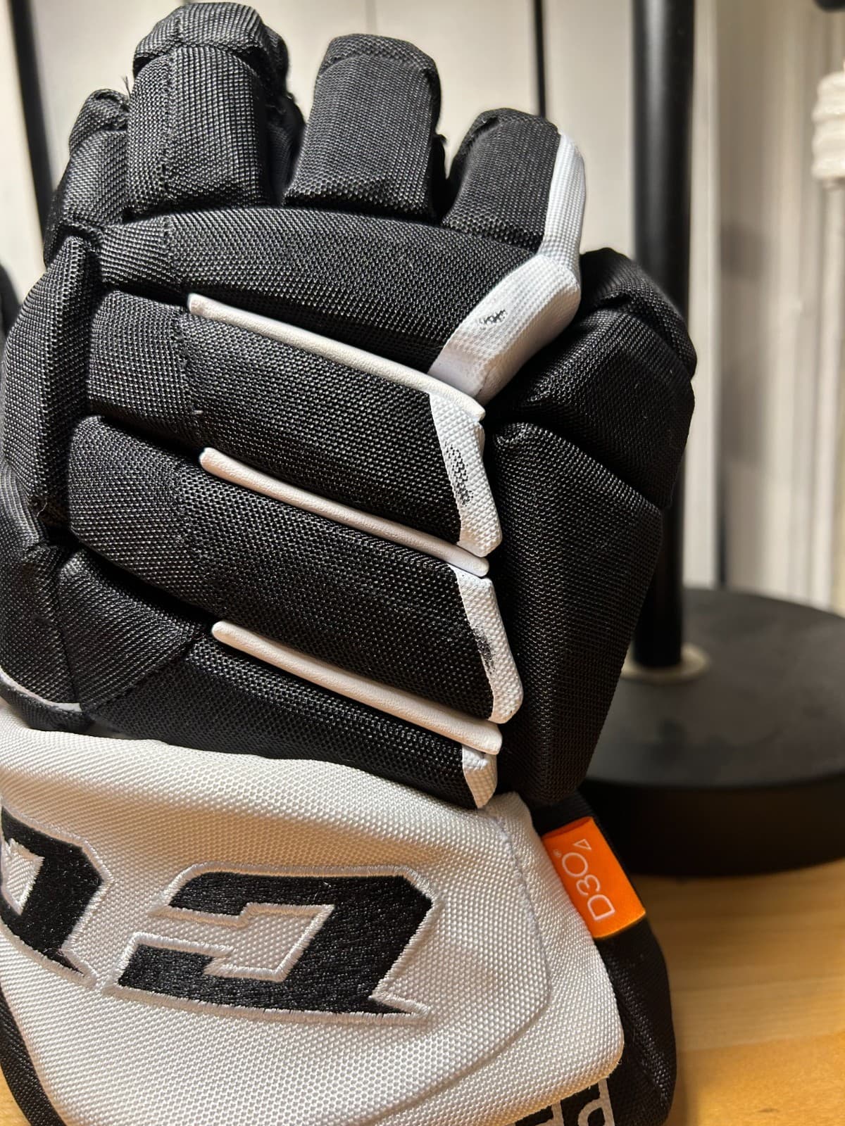 Pittsburgh Penguins CCM HGPJSXP Pro Stock Hockey Gloves Size 13" 5