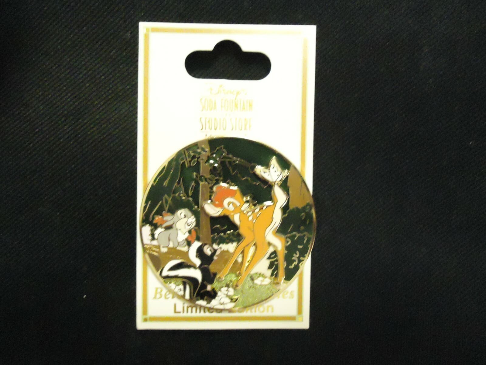 DISNEY DSF BELOVED TALES WALT DISNEY'S BAMBI PIN LE 300 ON CARD