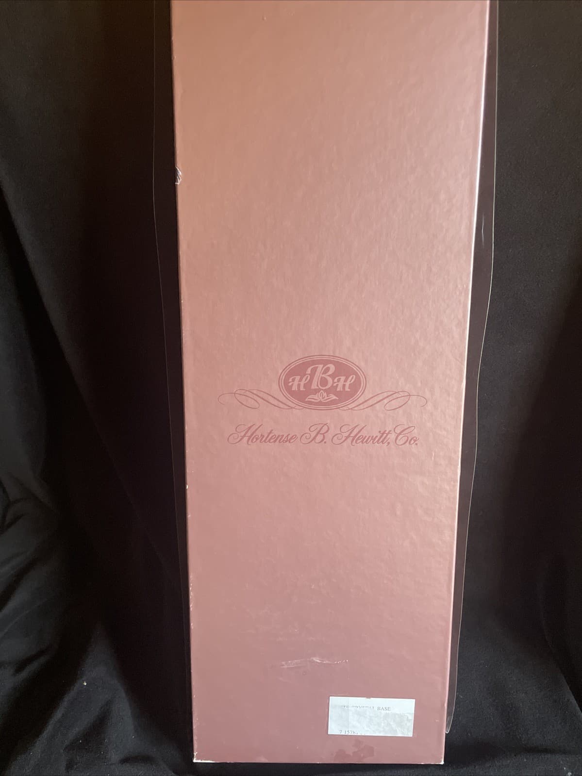 Vintage Hortense B. Hewitt Elegant Ostrich Feather Pen w Heart Holder Wht 4