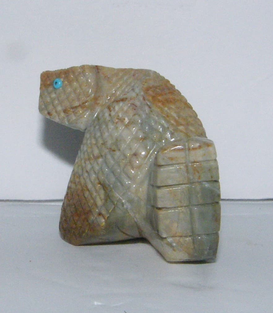 Vtg Kent BANTEAH Rattlesnake Native American Zuni Carved Stone Fetish Snake 1.5" 6