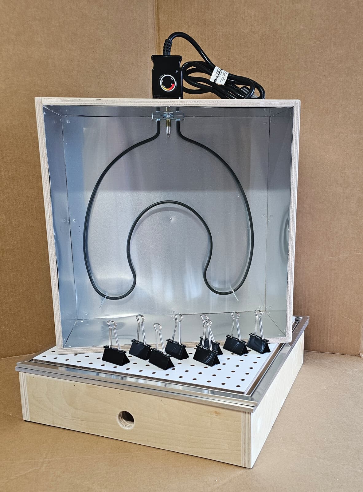 Heat box and vacuum Machine combo 18" x 18" heat box and 18" x 18" vacuum former 2