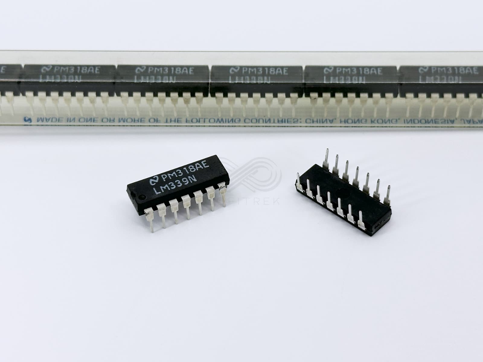 10X LM339N LM339 National Semi Low Power Quad Comparator IC DIP-14 2-36 V TTL/CM