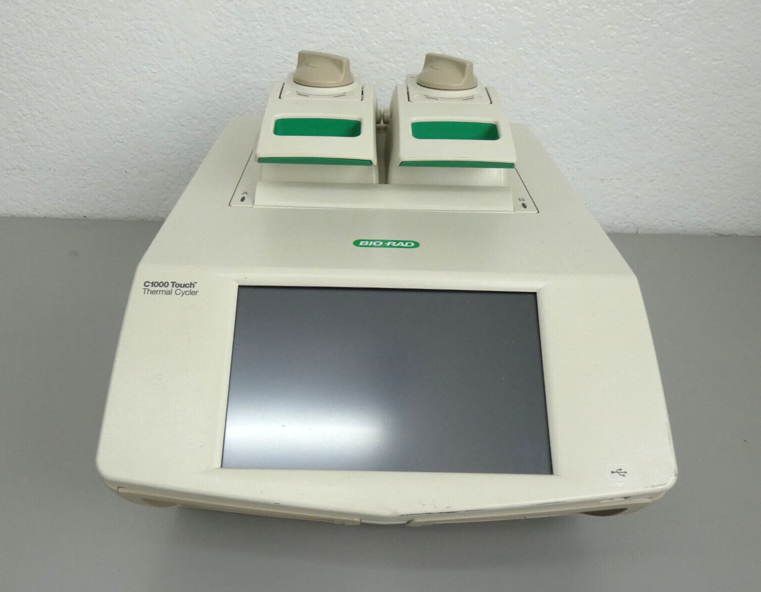 Bio-Rad C1000 Touch PCR Thermal Cycler w/ 2X48 Well Fast Reaction Module