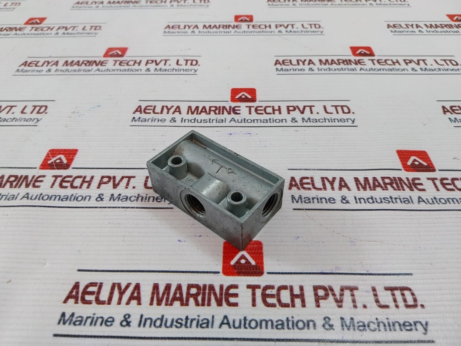 Rexroth Bosch 5340.170.000 Pneumatic Shuttle Valve 4