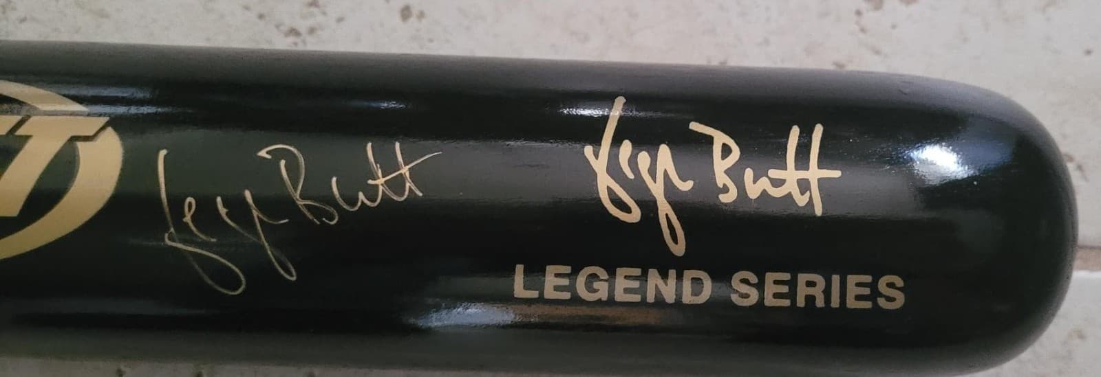 George Brett Signed BRETT Legend Series Bat Autographed NO PSA/DNA with Bat Tube 2