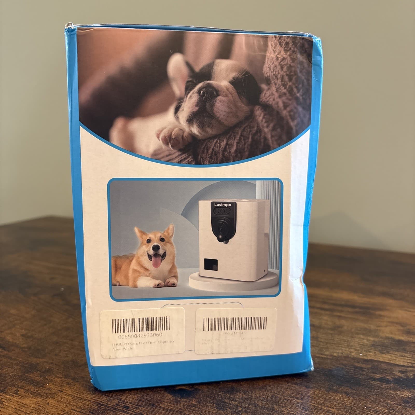 Smart Pet Monitor Treat Dispenser HD 1080P Night Vision App Control 2
