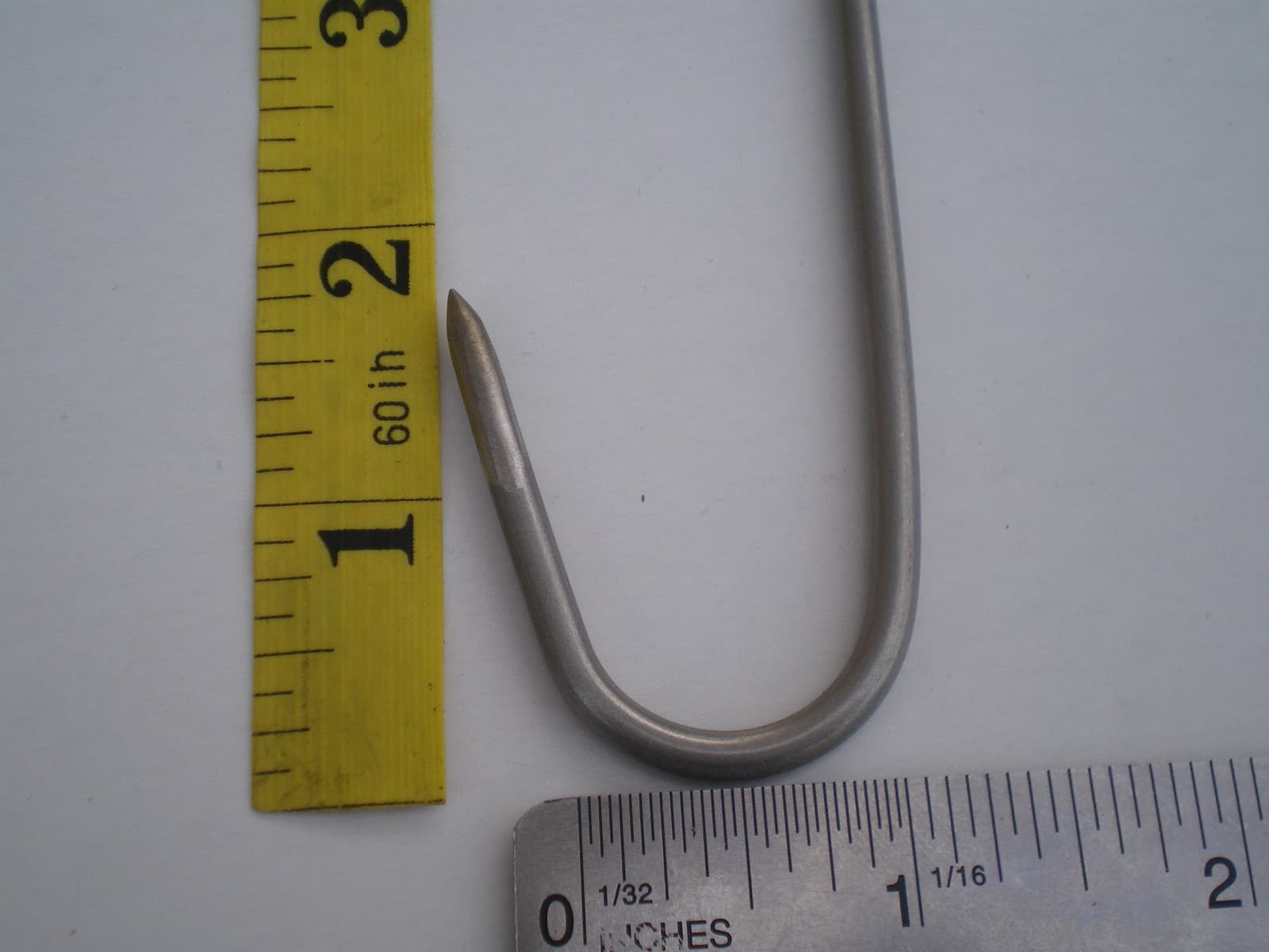 25 PCS. HEAVY DUTY STAINLESS STEEL MEDIUM MEAT/POULTRY S HOOKS, 5" X 4MM. 2
