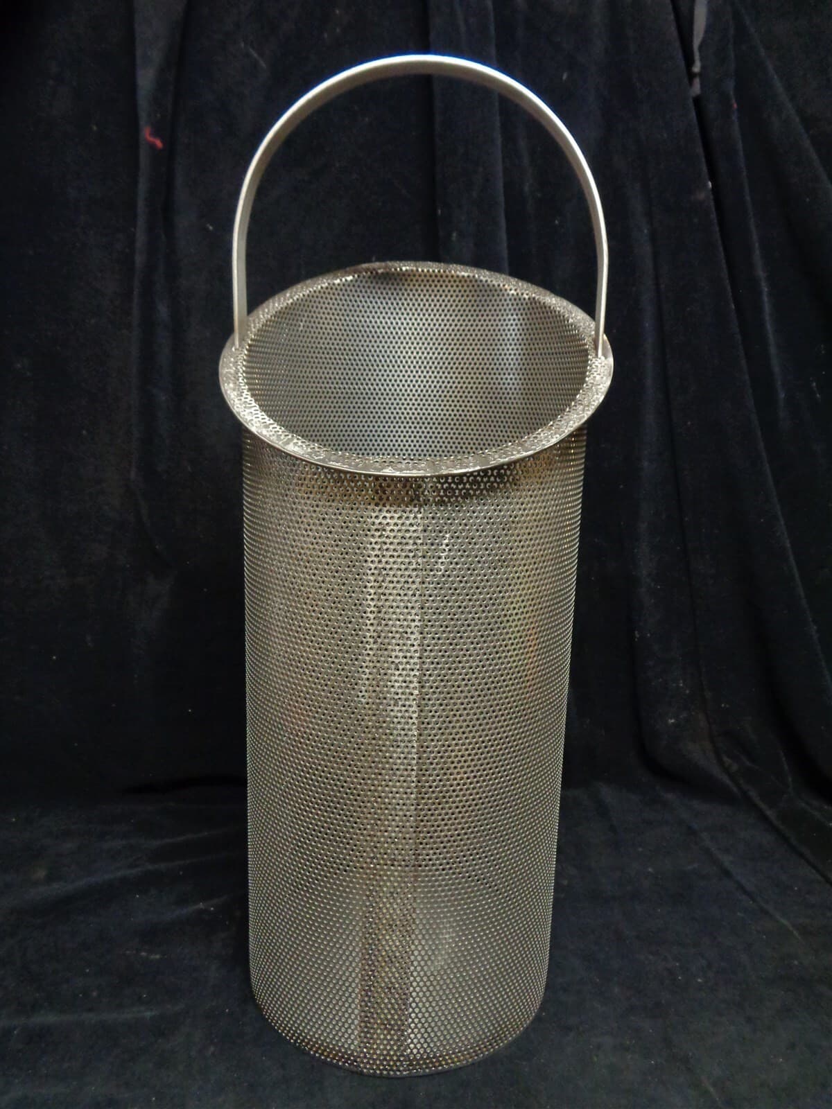 EATON 316ss STRAINER BASKET (NEW) PN: 8181510240 16" #510/#5 20/#570 1/8" PERF 2