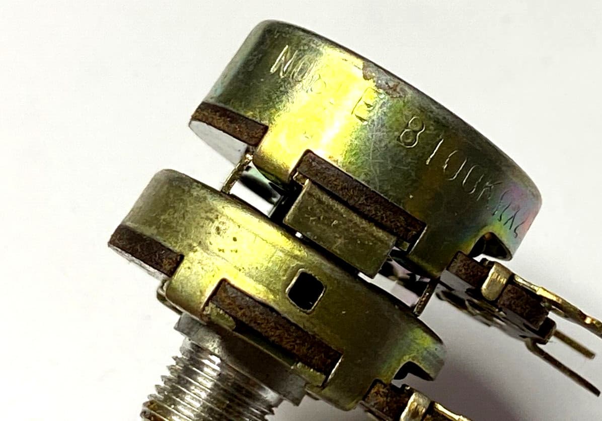 1pcs - NOBLE B-100K x2 2-Gangs DUAL Audio Potentiometer Knurled - JAPAN 4