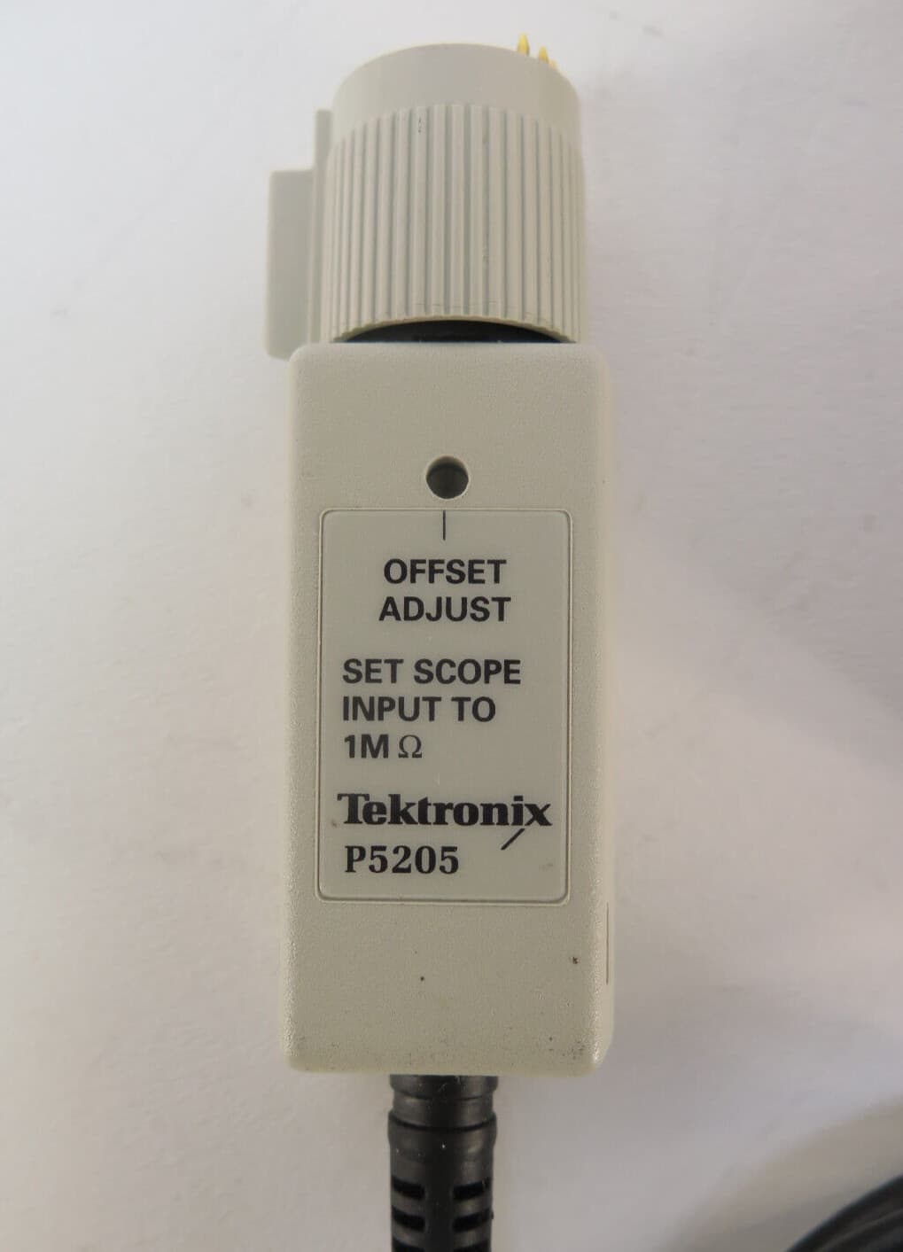 Tektronix P5205 High Voltage Differential Probe 100mhz 4