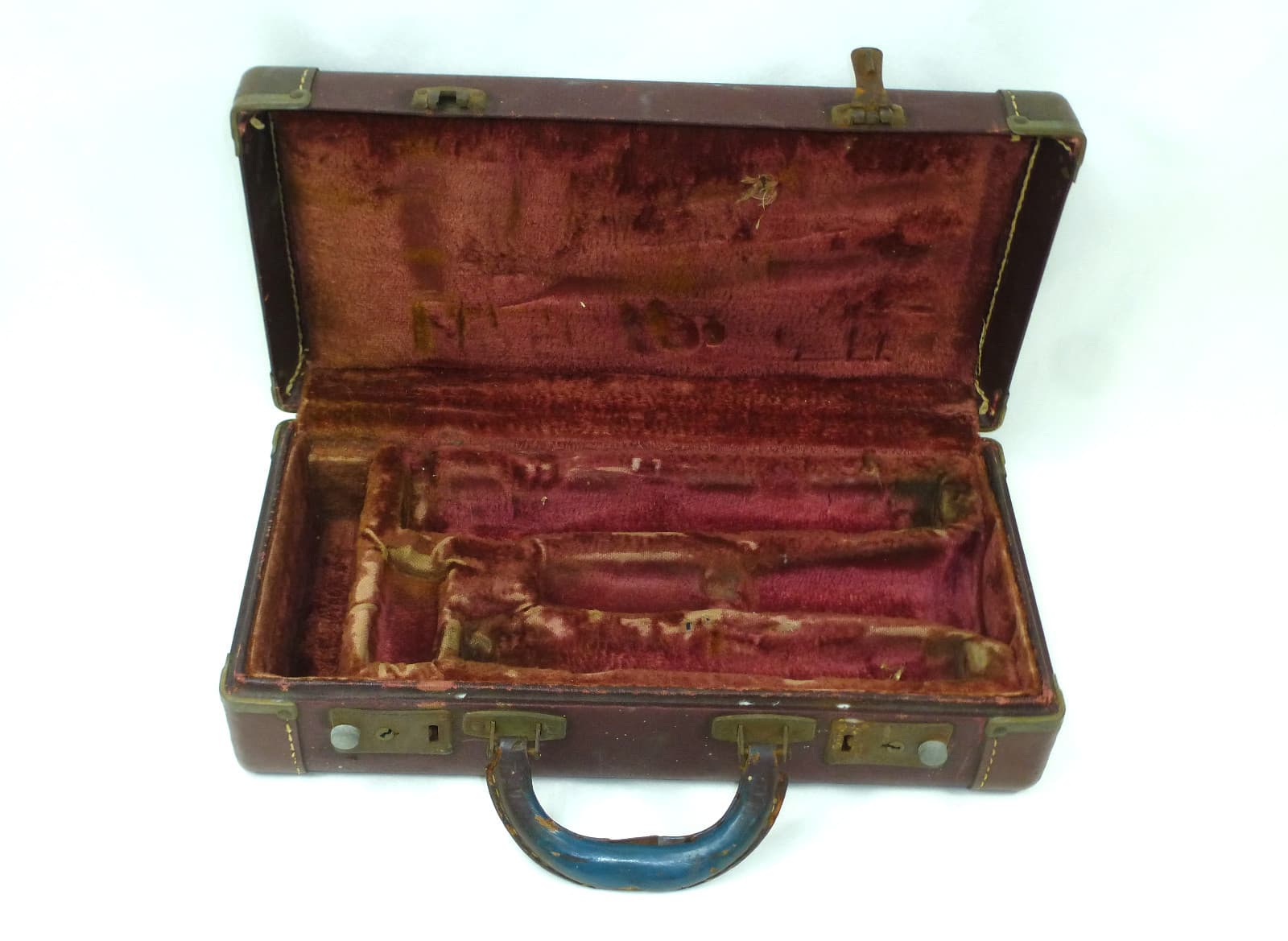 Old Clarinet in Case D. Bonade 4