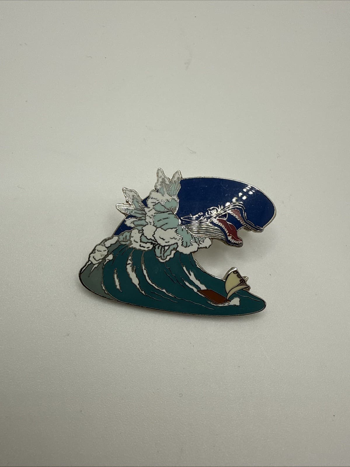 Disney LE Pin Pinocchio Monstro the Whale Pin 3