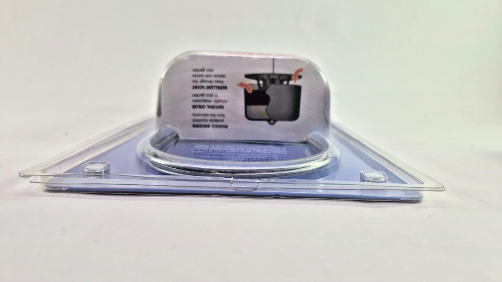 Havahart Critter Ridder Deer and Rabbit Repellent Weatherproof Stations 6-Count 3