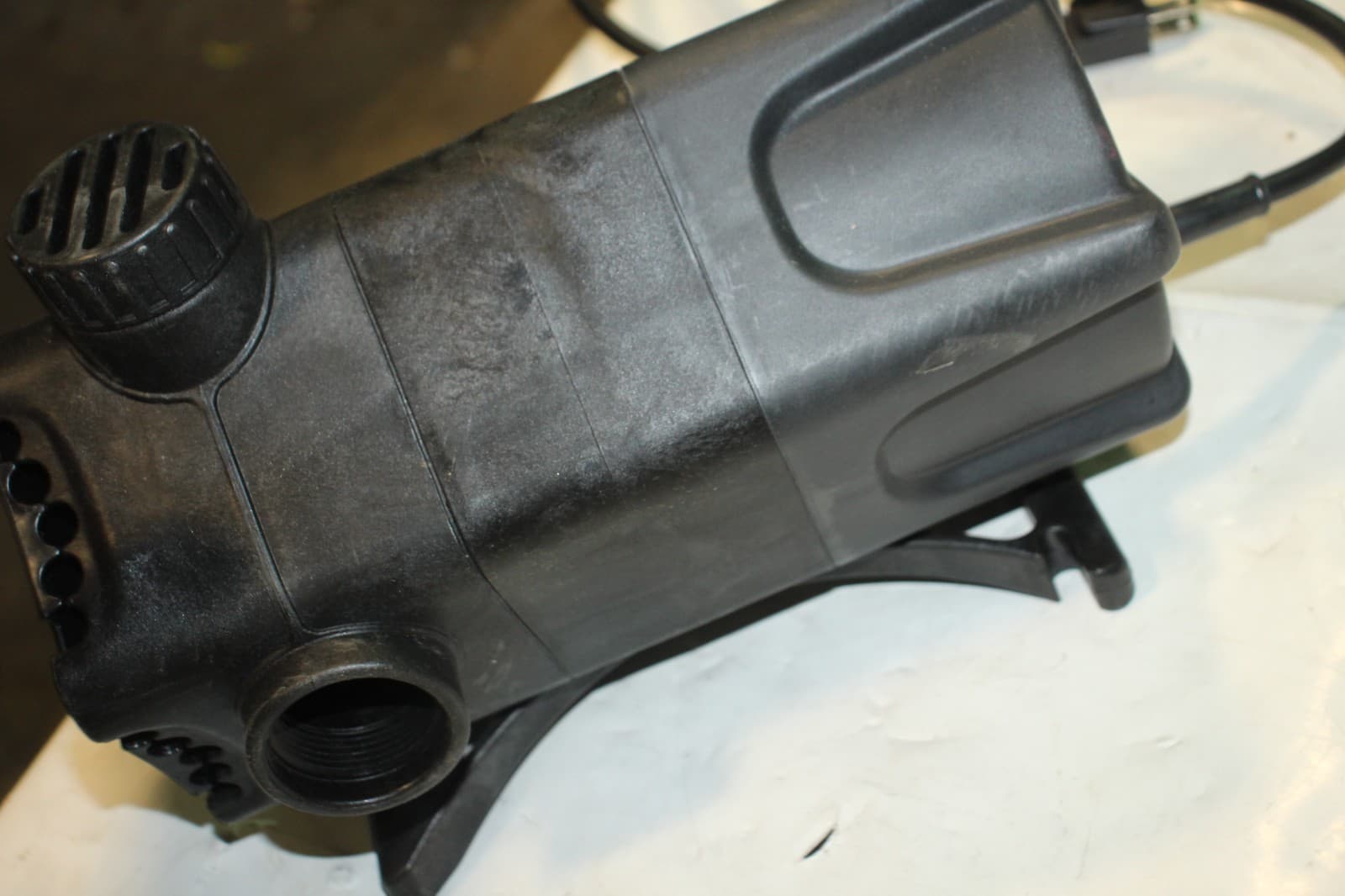 Little Giant WGP-80-PW 115V 3500GPH Subersible Waterfall & Pond Pump 3