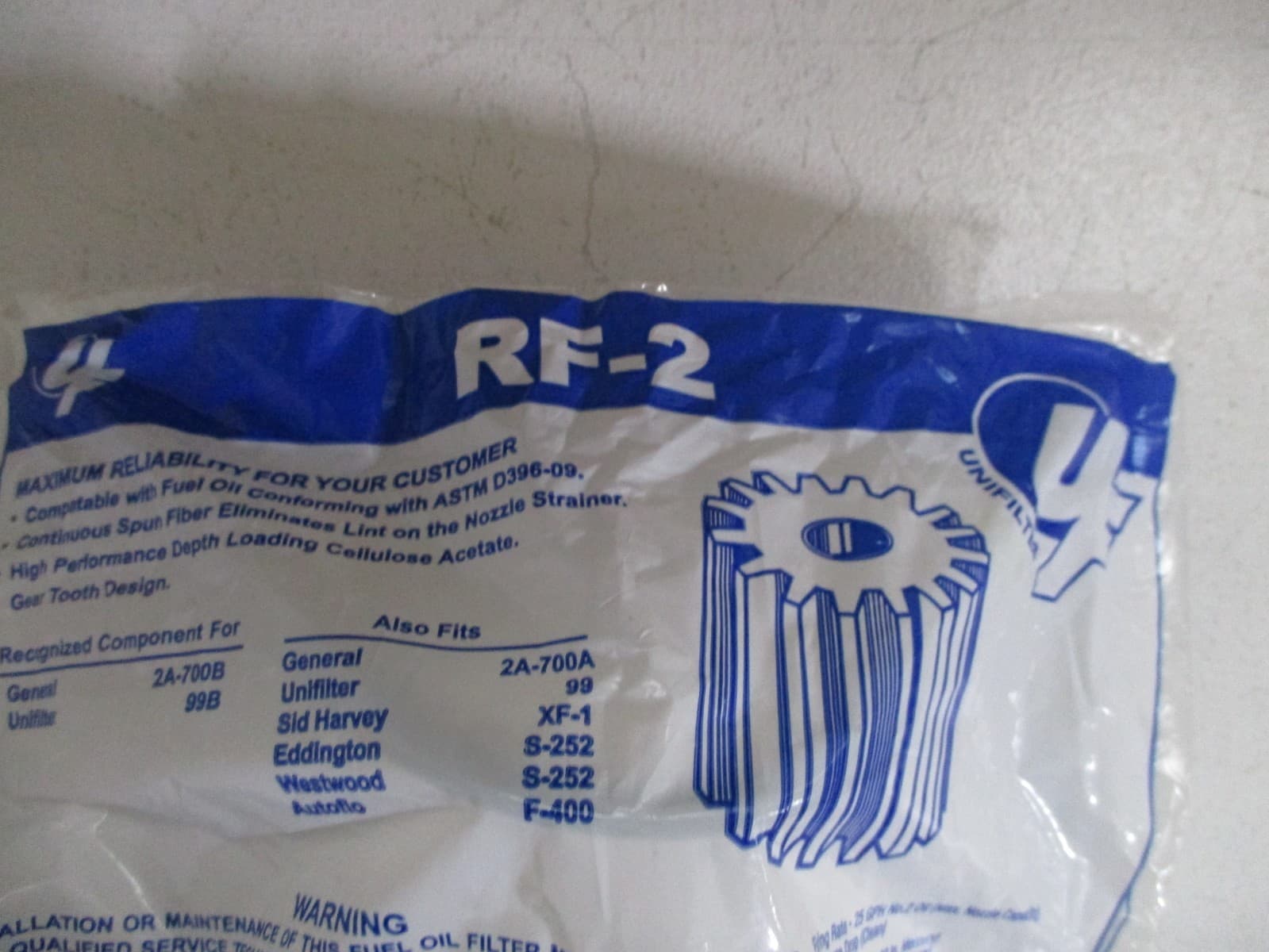 BOX OF 19 GENERAL RF-2 MICROFIBER 10 MICRON REPLACEMENT OIL FILTER CARTRIDGE  3