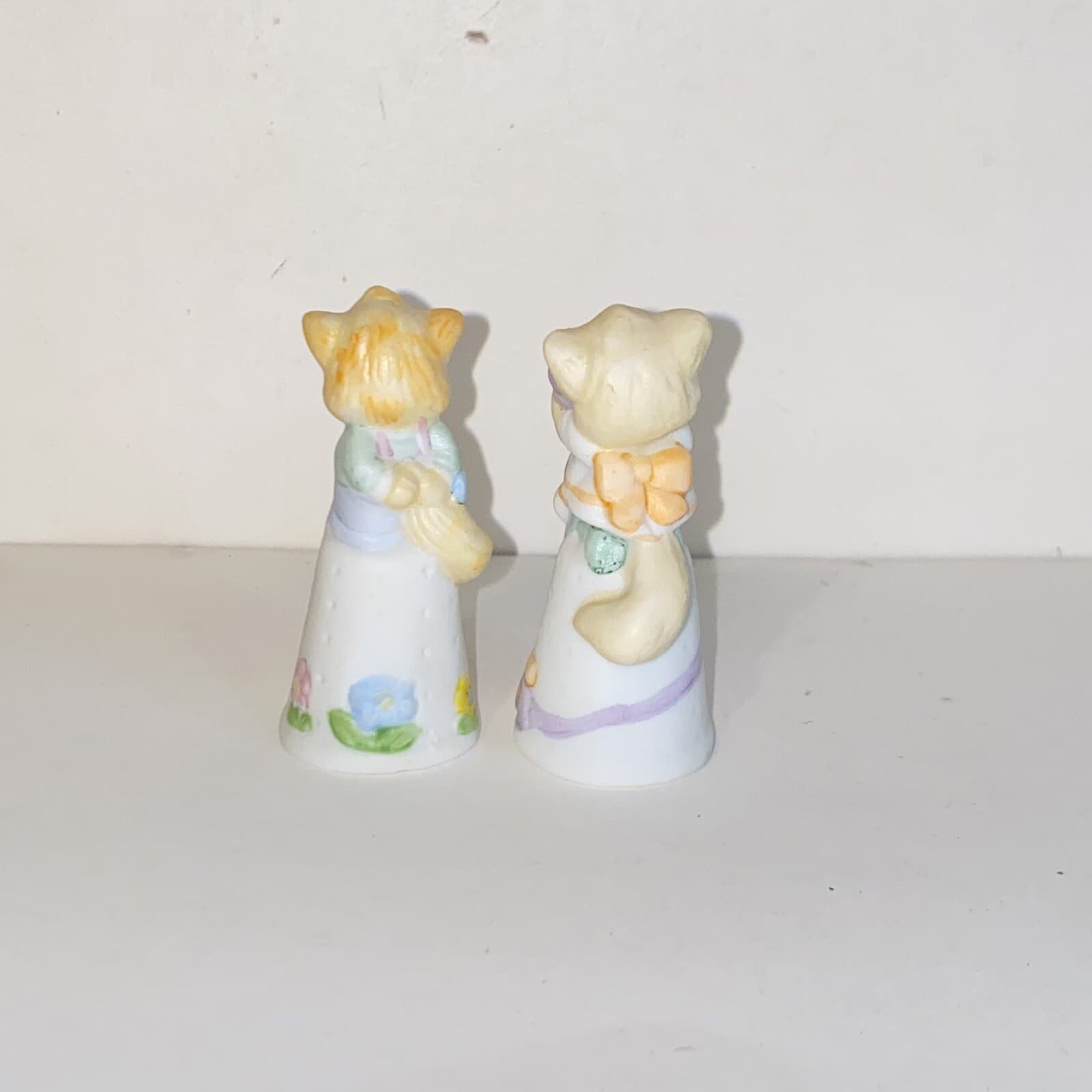 Vintage Mixed Lot of 17 Thimbles Advertising Figural Celluloid Metal Porcelain 5