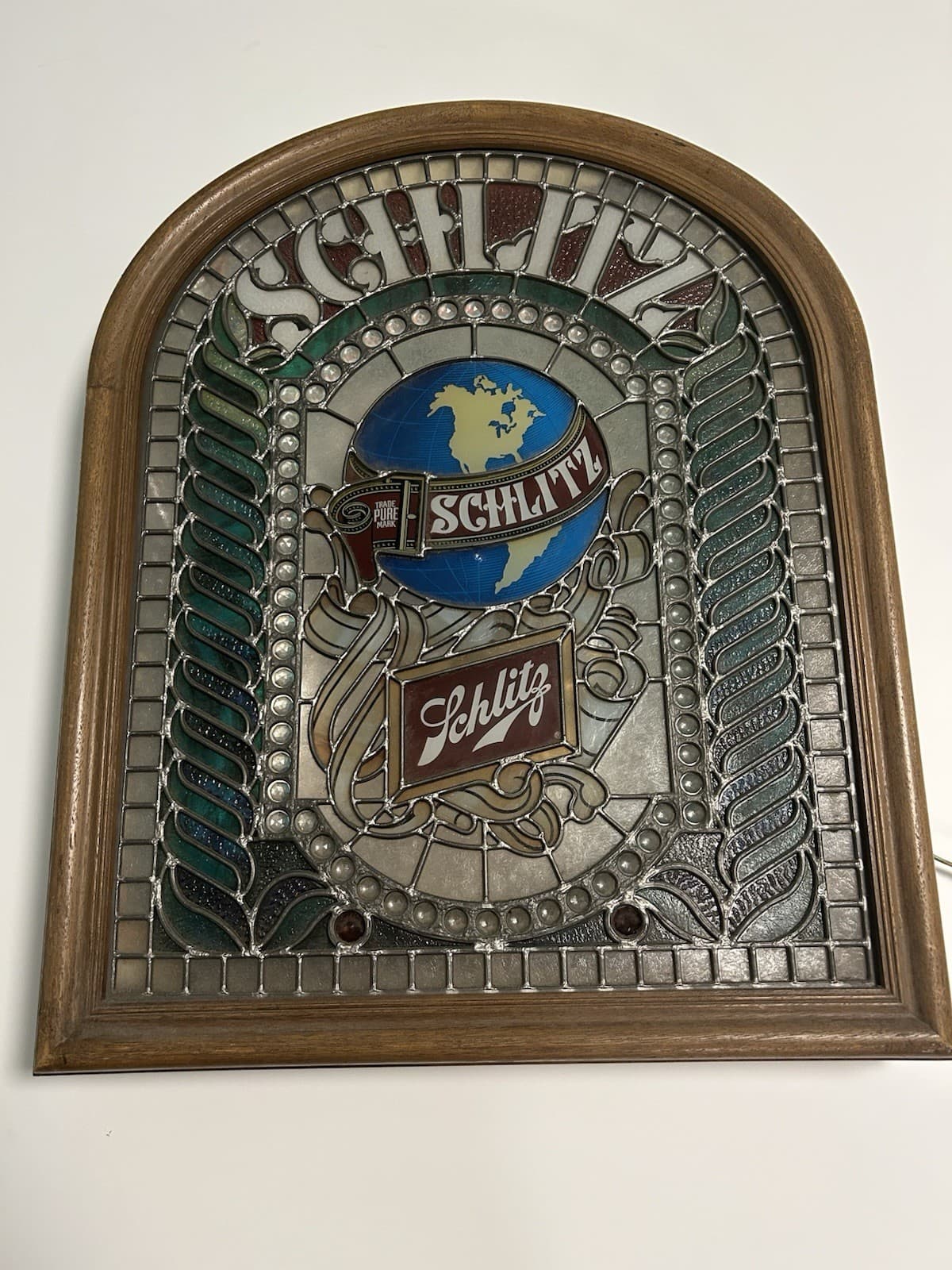 Rare Vintage 1977 Schlitz Beer Lighted Sign Faux Stained Glass Look Bar Light 3