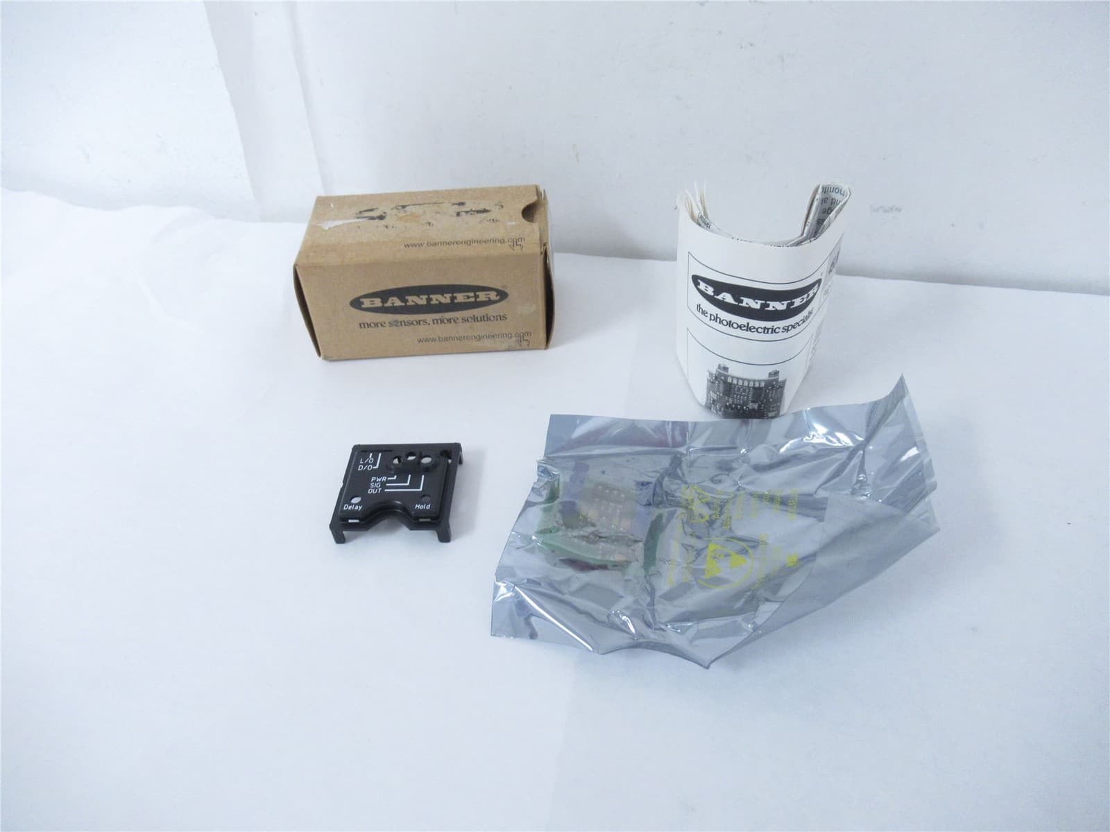 247942 New In Box; Banner 45LM5 Logic Timing Module