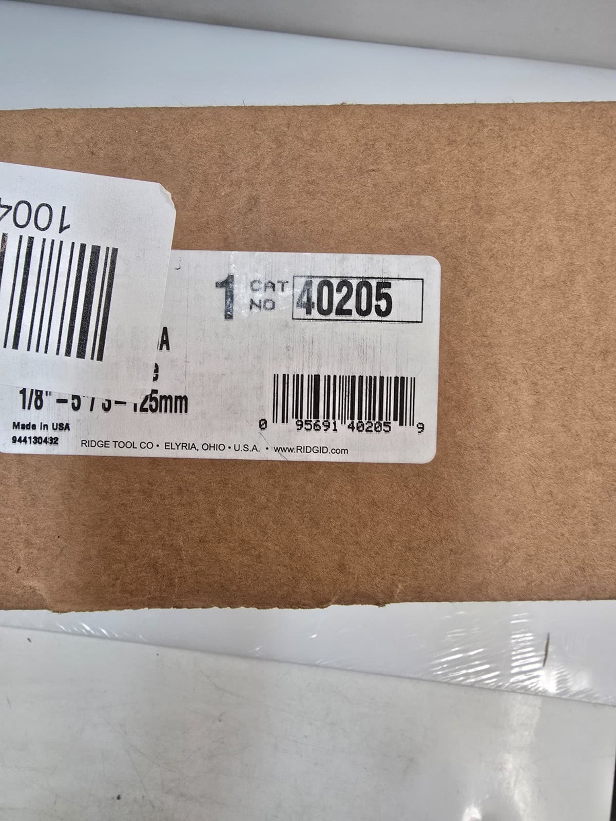 Ridgid BC510A 1/8 in. - 5 in. Top Screw Bench Chain Vise 40205 4