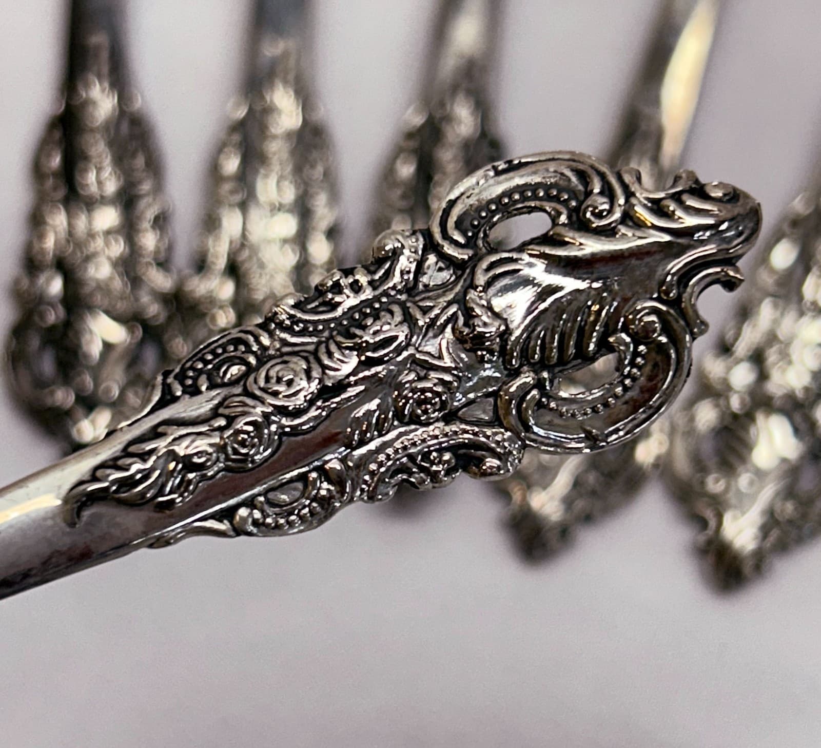 Baroque by Godinger Flatware Lot of 6 Teaspoons  Silverplate - Nice 4