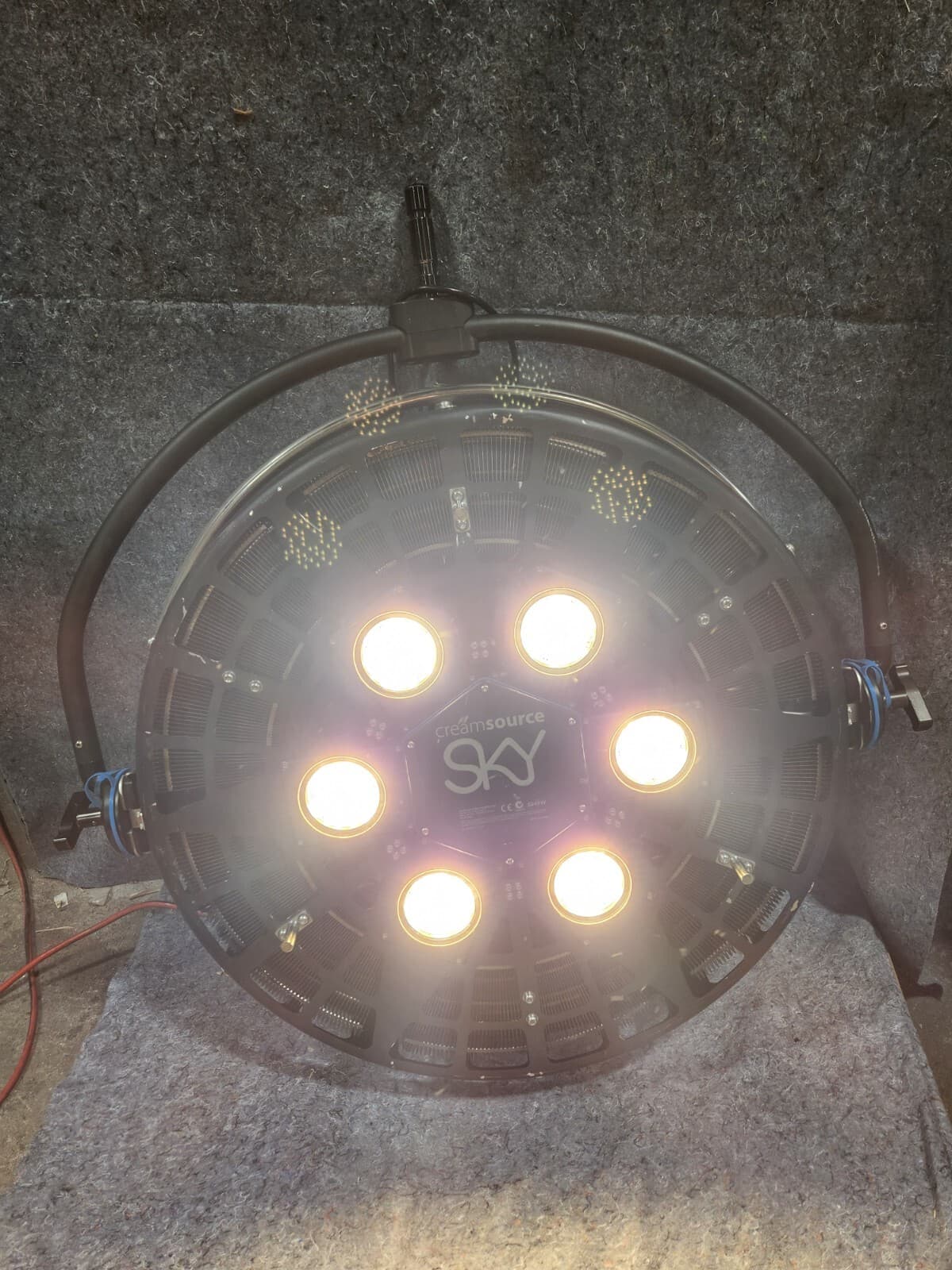 Creamsource Sky 1200W Full Color RGBWA 6-Engine LED Soft Light w/PSU *479 HOURS* 2