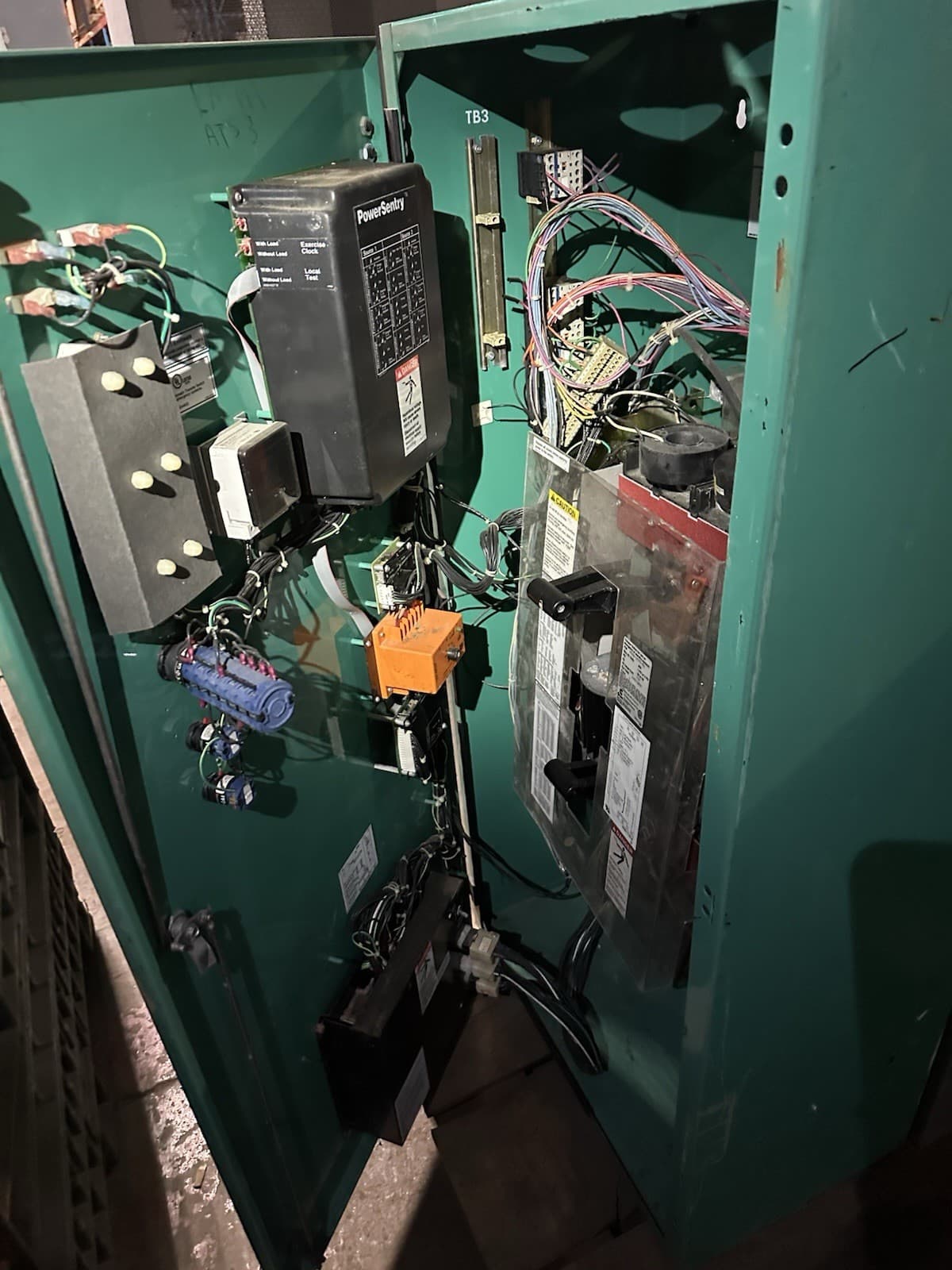 Onan,OT 400,Transfer Switch 480V 400Amp 60Hz 4 Pole 1 or 3 Phase 3