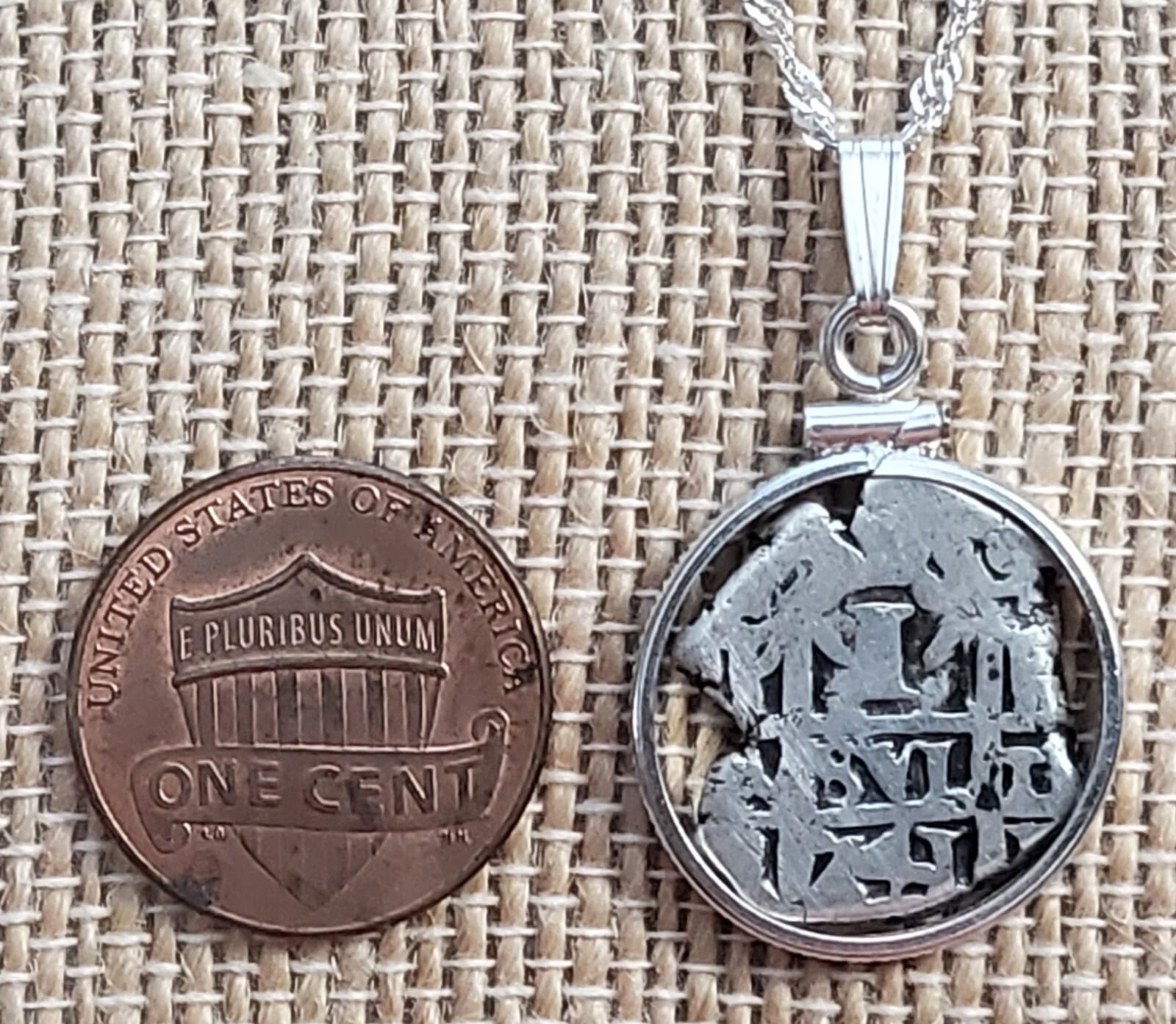 Authentic Spanish Colonial Pirate Shipwreck 1 Real Silver Cob Coin Necklace 5