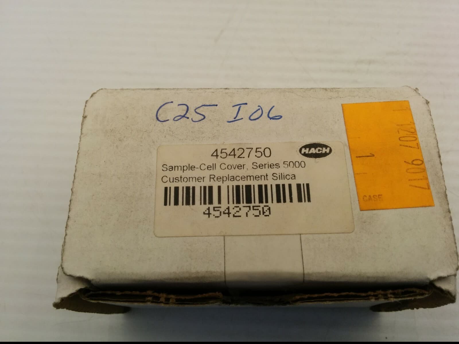 HACH 4542750 SAMPLE-CELL COVER, SERIES 5000, NIB 4