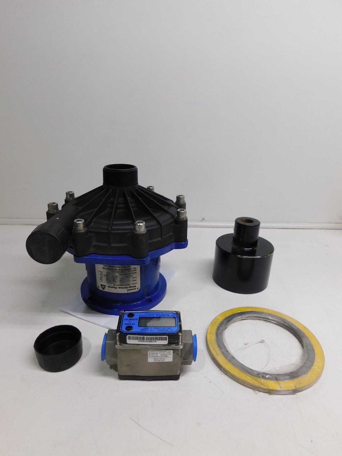 NEW Iwaki Magnetic Drive Pump MX-F402CFVX, 73 GPM, 52 Ft Hd, 2 HP, 3450 RPM, Mag