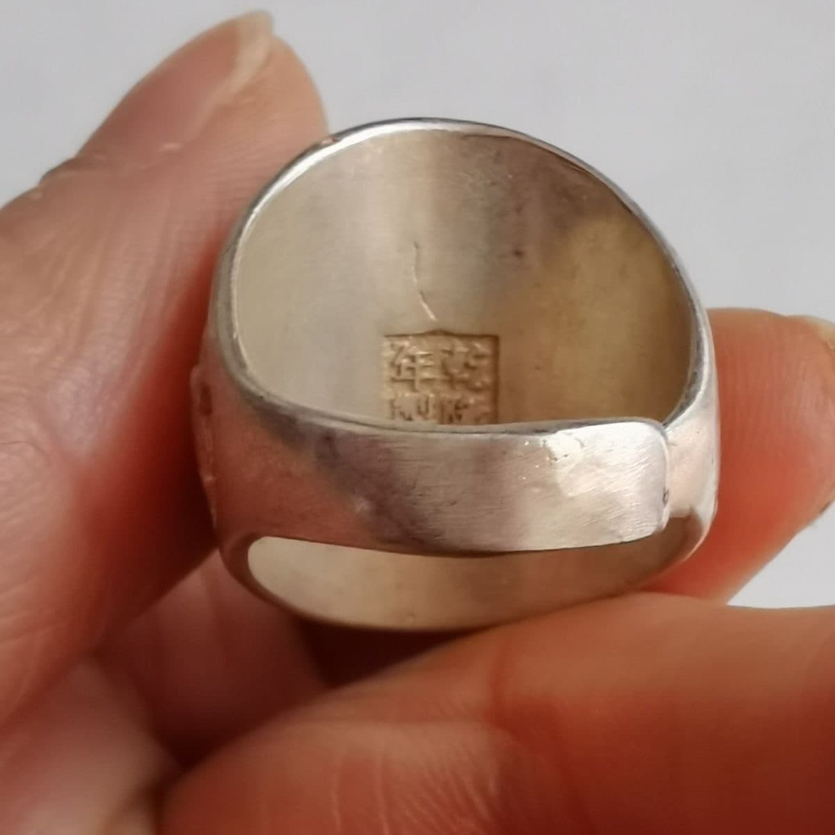 Rare Old Chinese Cloisonne Silver Inlay gemstone ring Jewelry Figure Ring xx 4