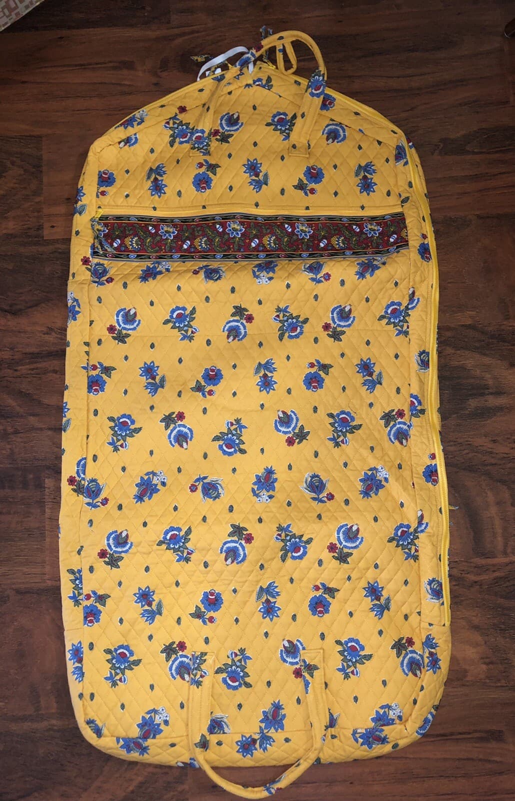 Vera Bradley FRENCH YELLOW Hanging GARMENT TRAVEL BAG 100% Cotton 22x45 NWT