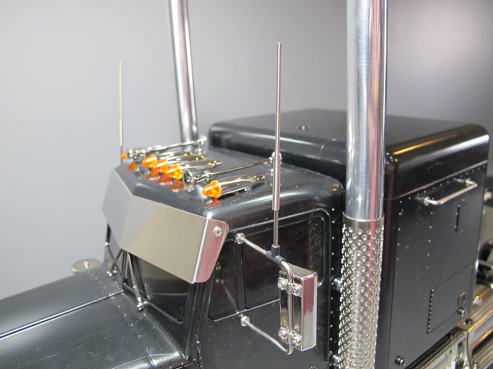 Tamiya R/C 1/14 Simulate L&R CB Antenna Mirror Mount King Grand Knight Hauler 2