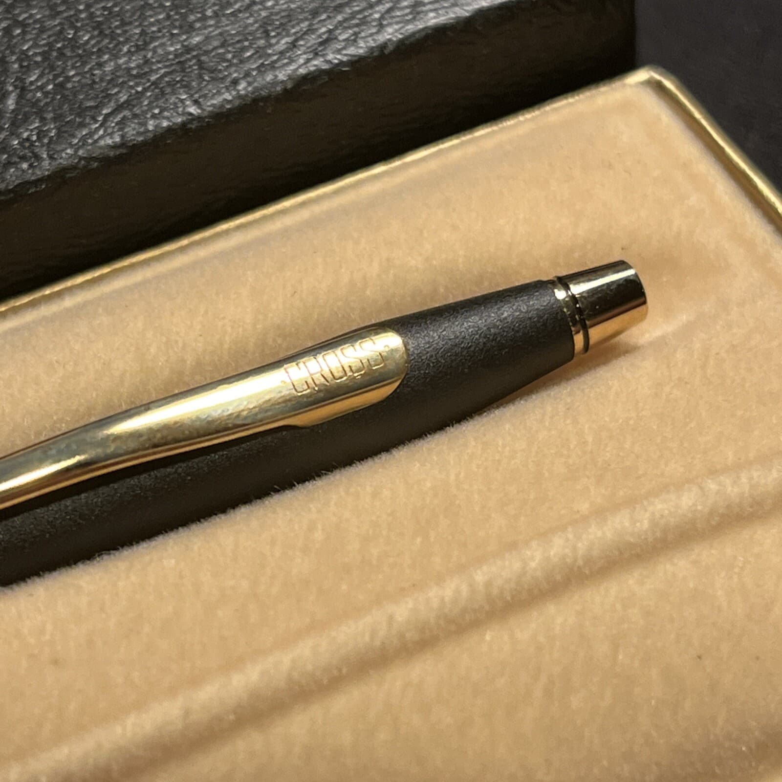 NOS Nib Cross 2502 Classic Black Century Ball Point Pen Matte Finish Gold Trim 3