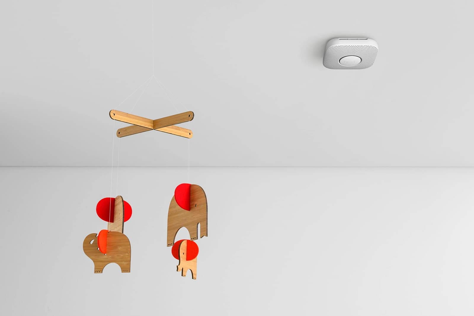 Google Nest Protect Wired - Smart Smoke & CO Detector - Two Year Replace by Date 4