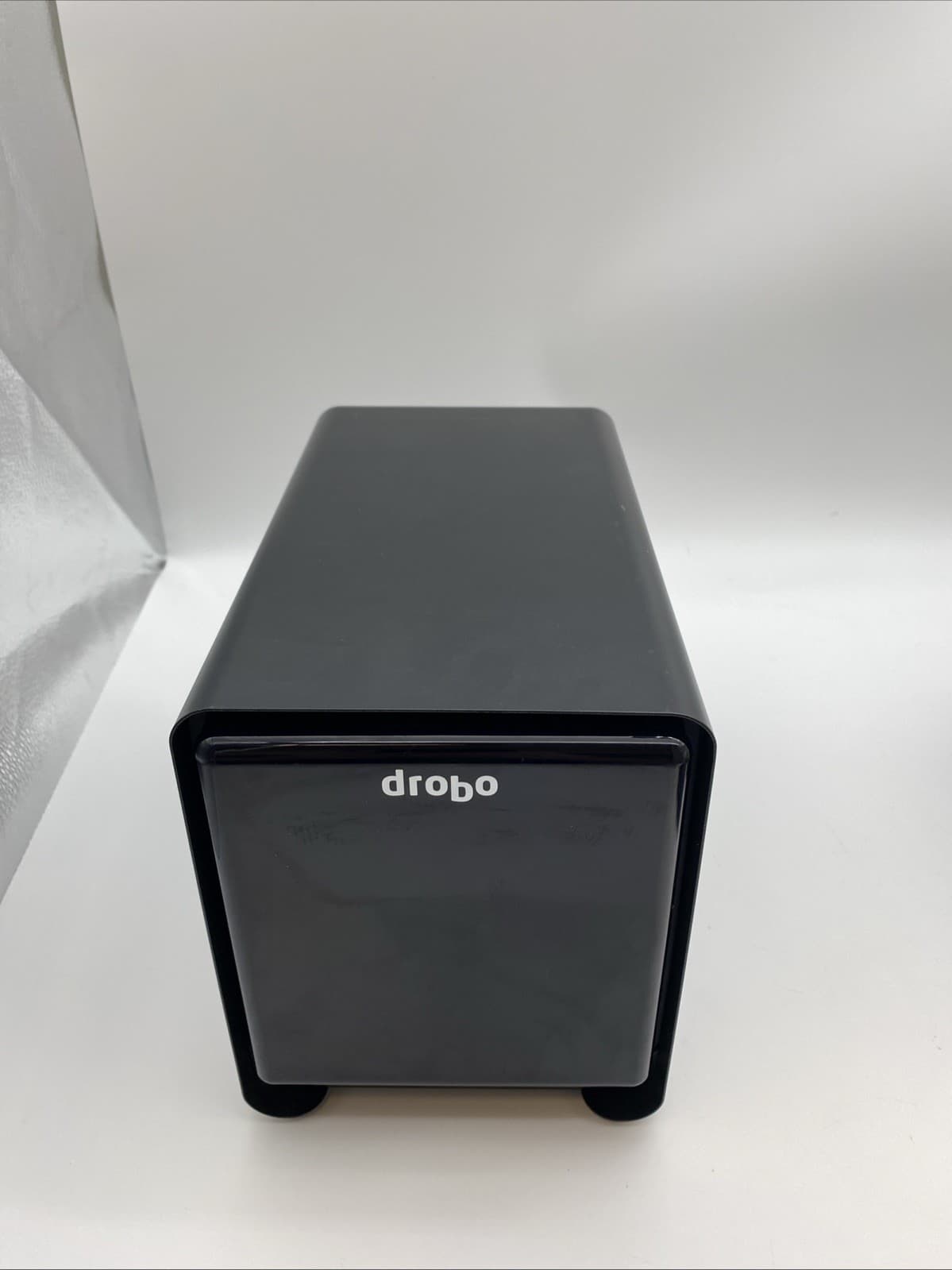 Drobo 5D (DRDR5-A) 5-Bay Direct Attached Storage DAS – USB 3.0 + Thunderbolt 2