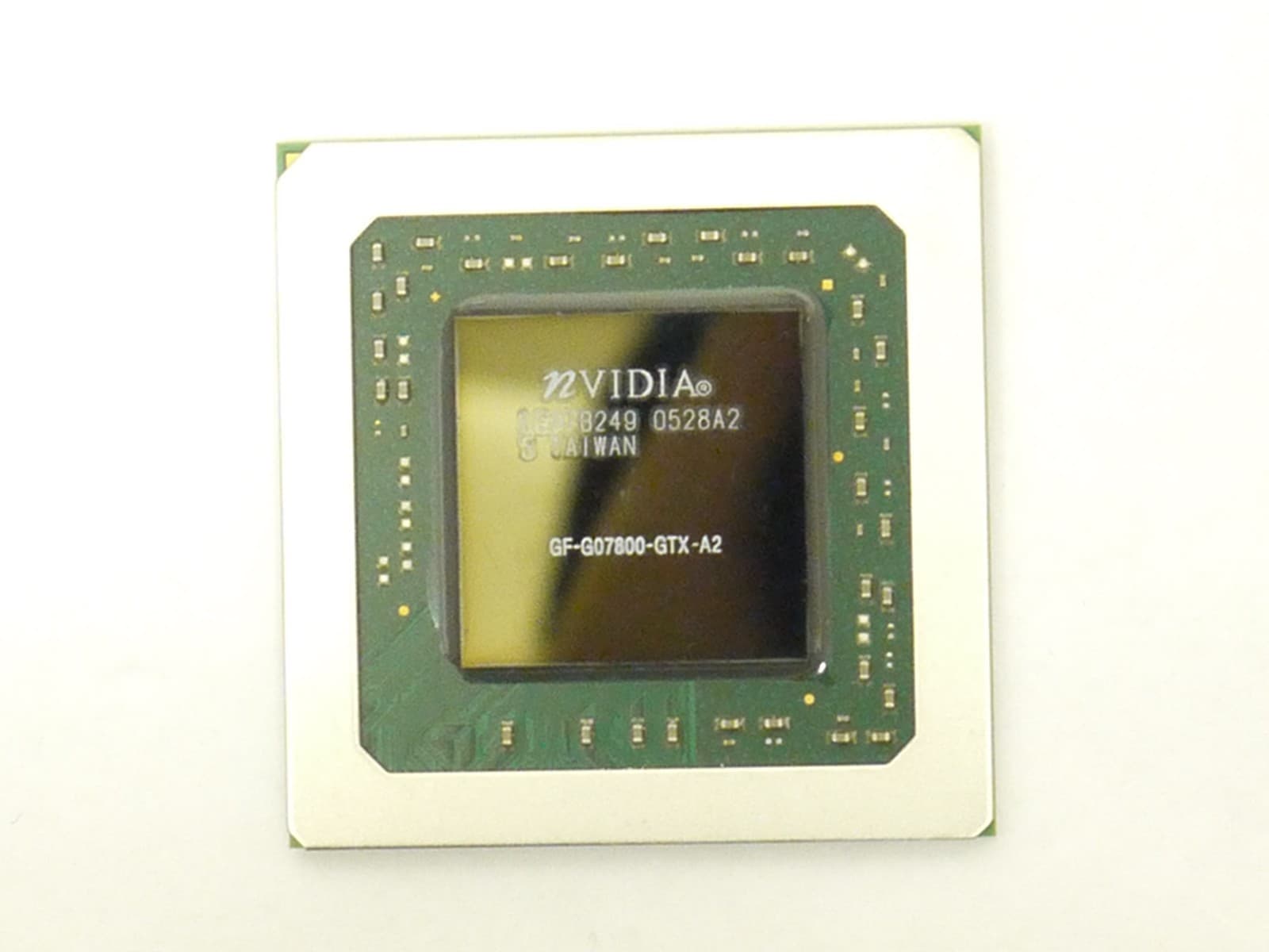NEW NVIDIA GF-GO7800-GTX-A2 Chip Chipset With Solder Balls US Seller
