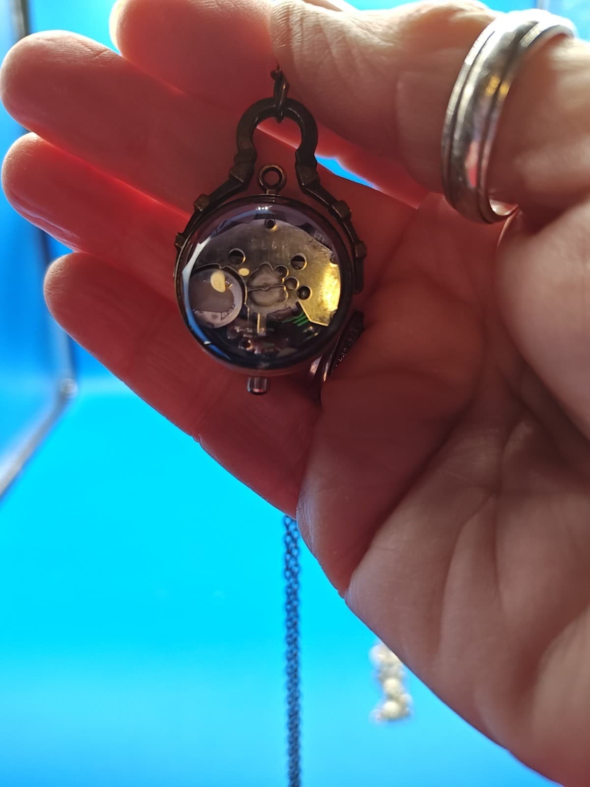 Victorian Trading Co Unique Pendant Watch Acrylic See-Thru  Bubble Round Chain  3