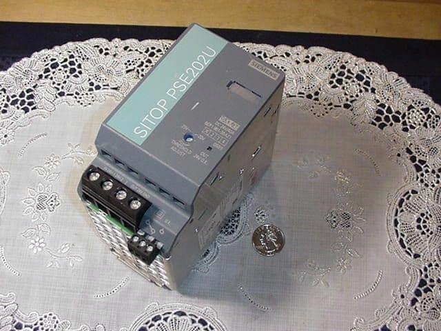 Siemens Sitop PSE202U Redundancy Module 24VDC Used
