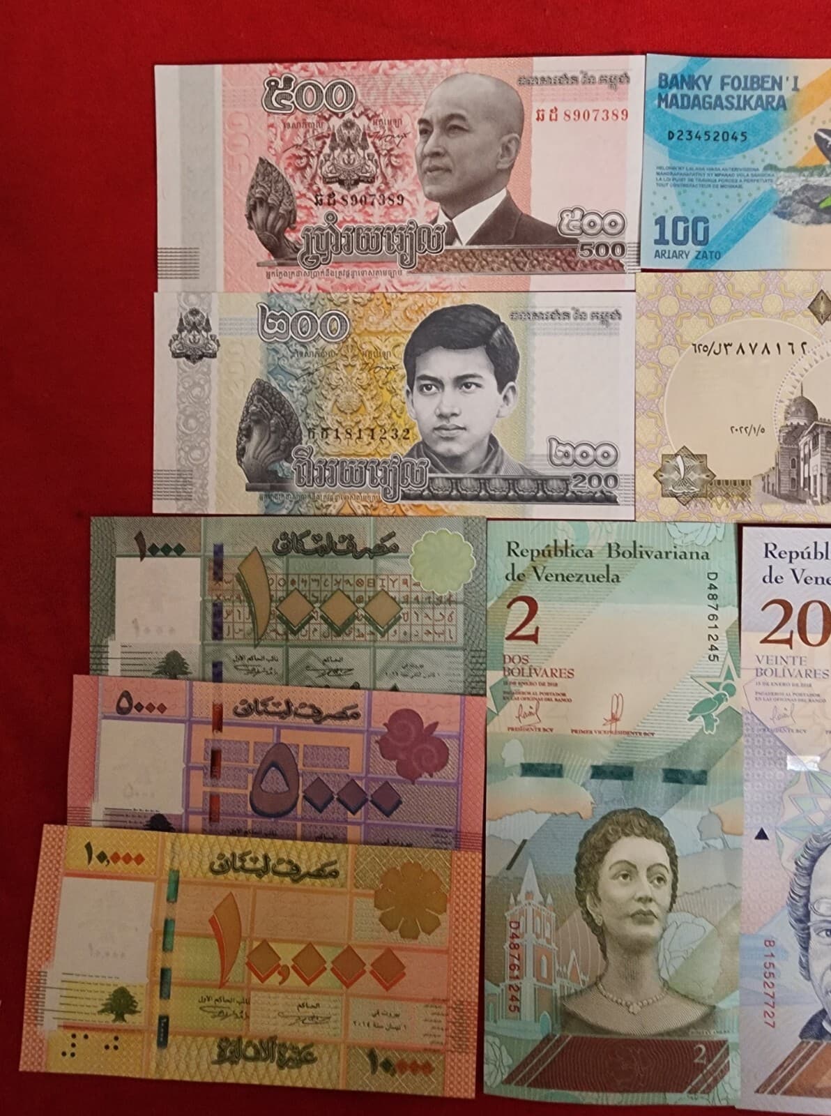 Uncirculated Lot of 10 Different Foreign PAPER MONEY BANKNOTES WORLD CURRENCY 2