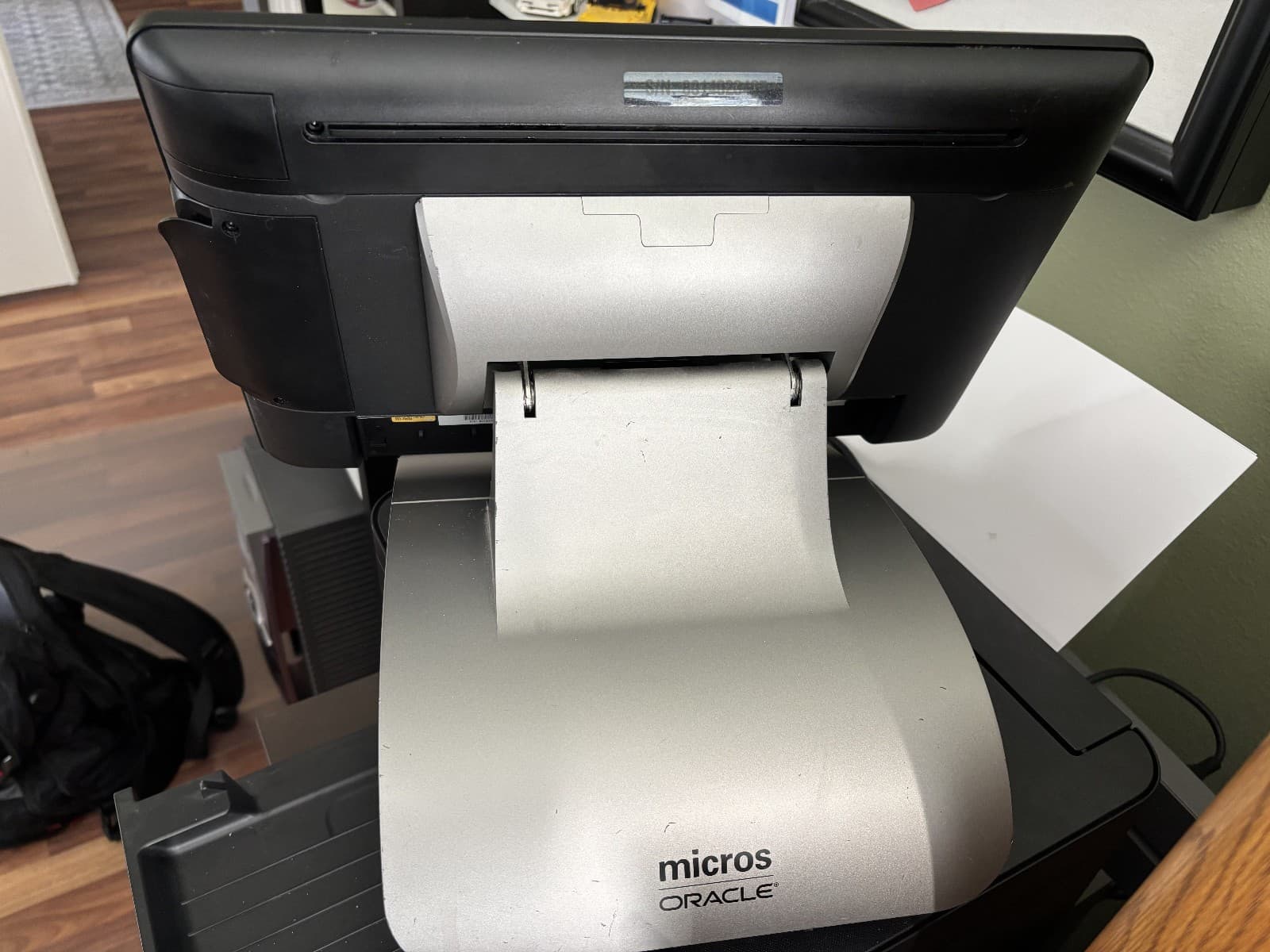 Oracle MICROS Workstation 650 Terminal with base used 7321804 2