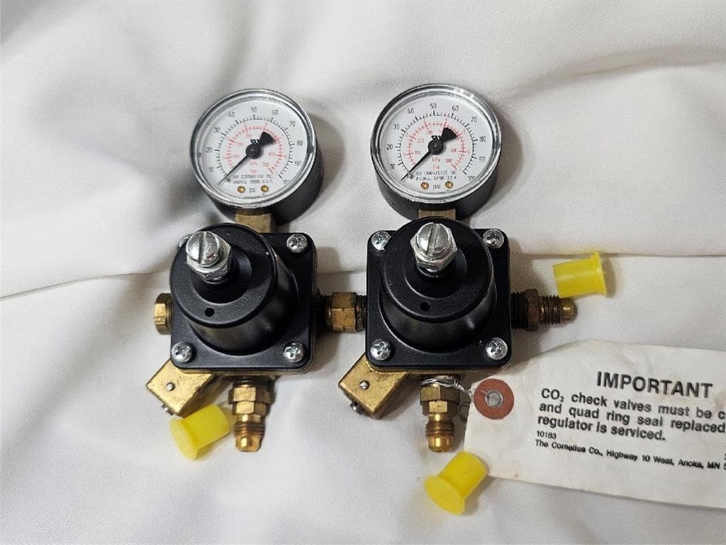 Cornelius Dual Secondary Low Pressure CO2 Regulator