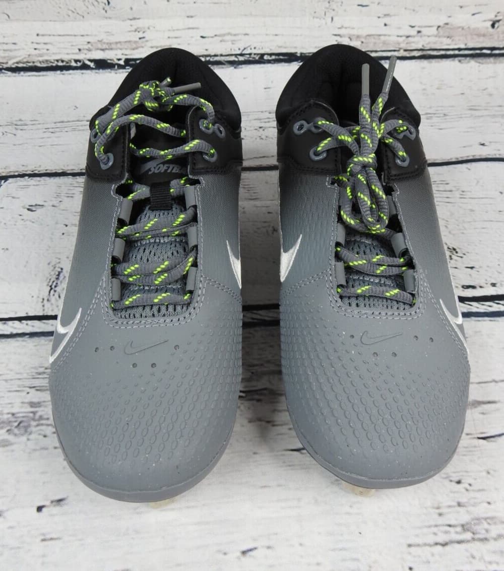 Nike Hyperdiamond 4 Elite Softball Cleats - Womens Size 8.5 - NEW 2